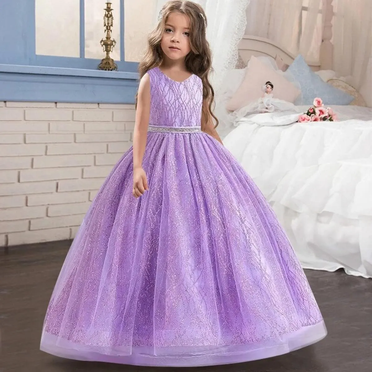 2023 Nuovo abito da ragazza di lusso con scollo a V con paillettes in tulle Abito da festa Abito da sera con ballo di Natale Flu