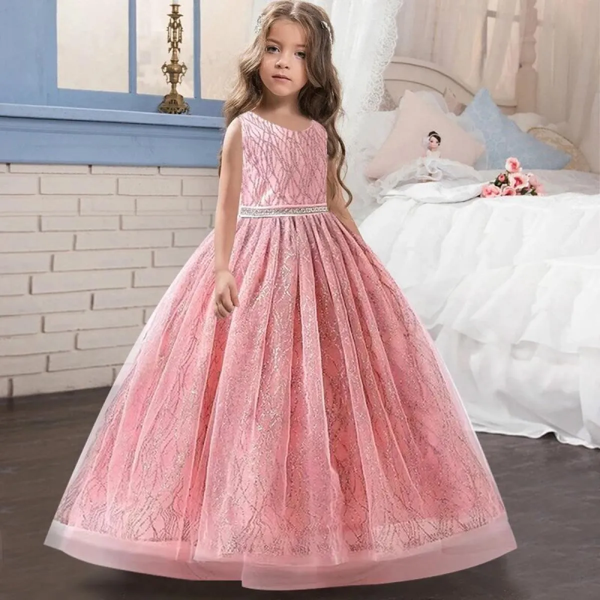 2023 Nuovo abito da ragazza di lusso con scollo a V con paillettes in tulle Abito da festa Abito da sera con ballo di Natale Flu