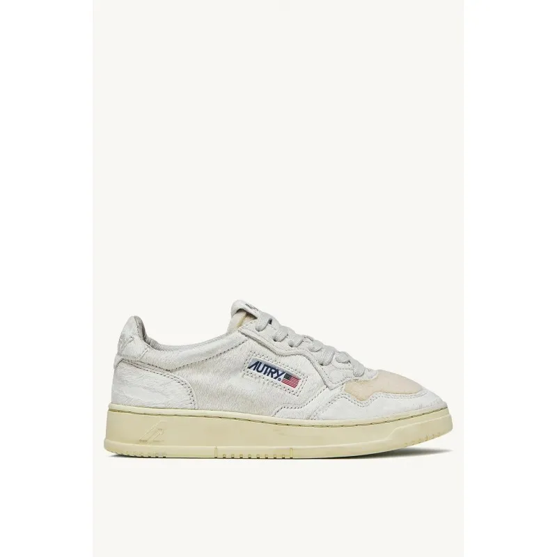 AUTRY SNEAKERS MEDALIST IN CAVALLINO