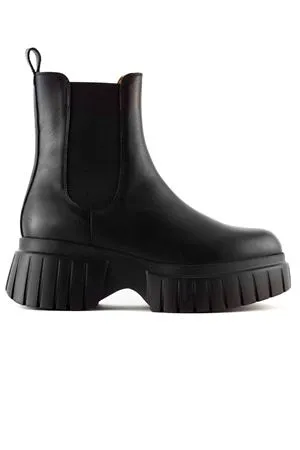 BLANDIN PARIS Calzature,Stivaletti Stivaletto in pelle nera 