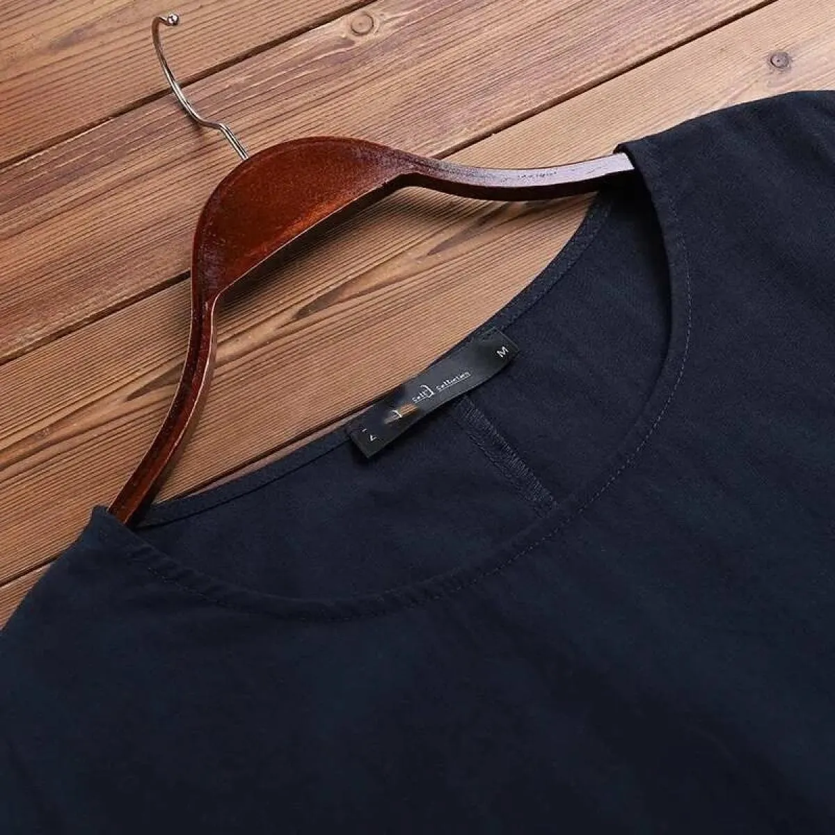 Camicetta da donna alla moda 2023 Autunno nuova elegante manica a lanterna ricamata camicia casual allentata da donna girocollo