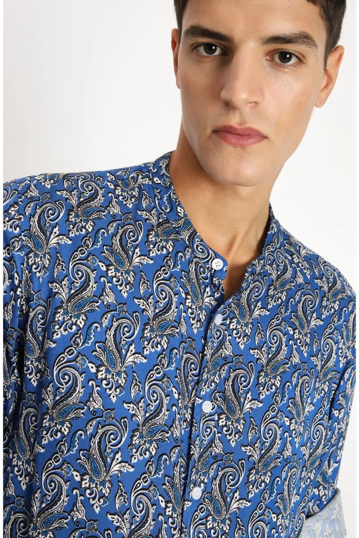 Camicia con fantasia paisley