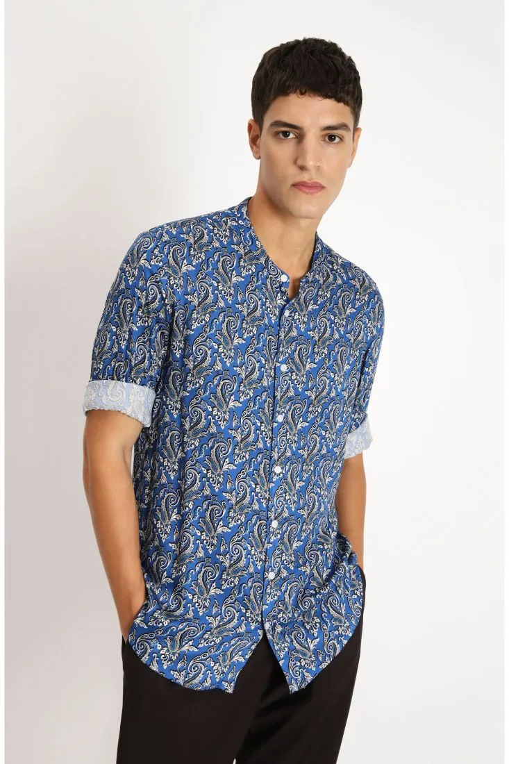 Camicia con fantasia paisley