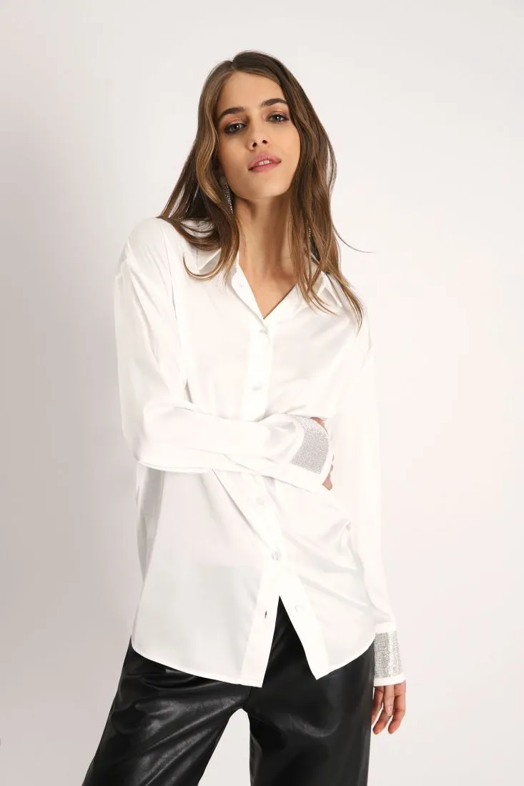 Camicia oversize monocolour con applicazioni strass