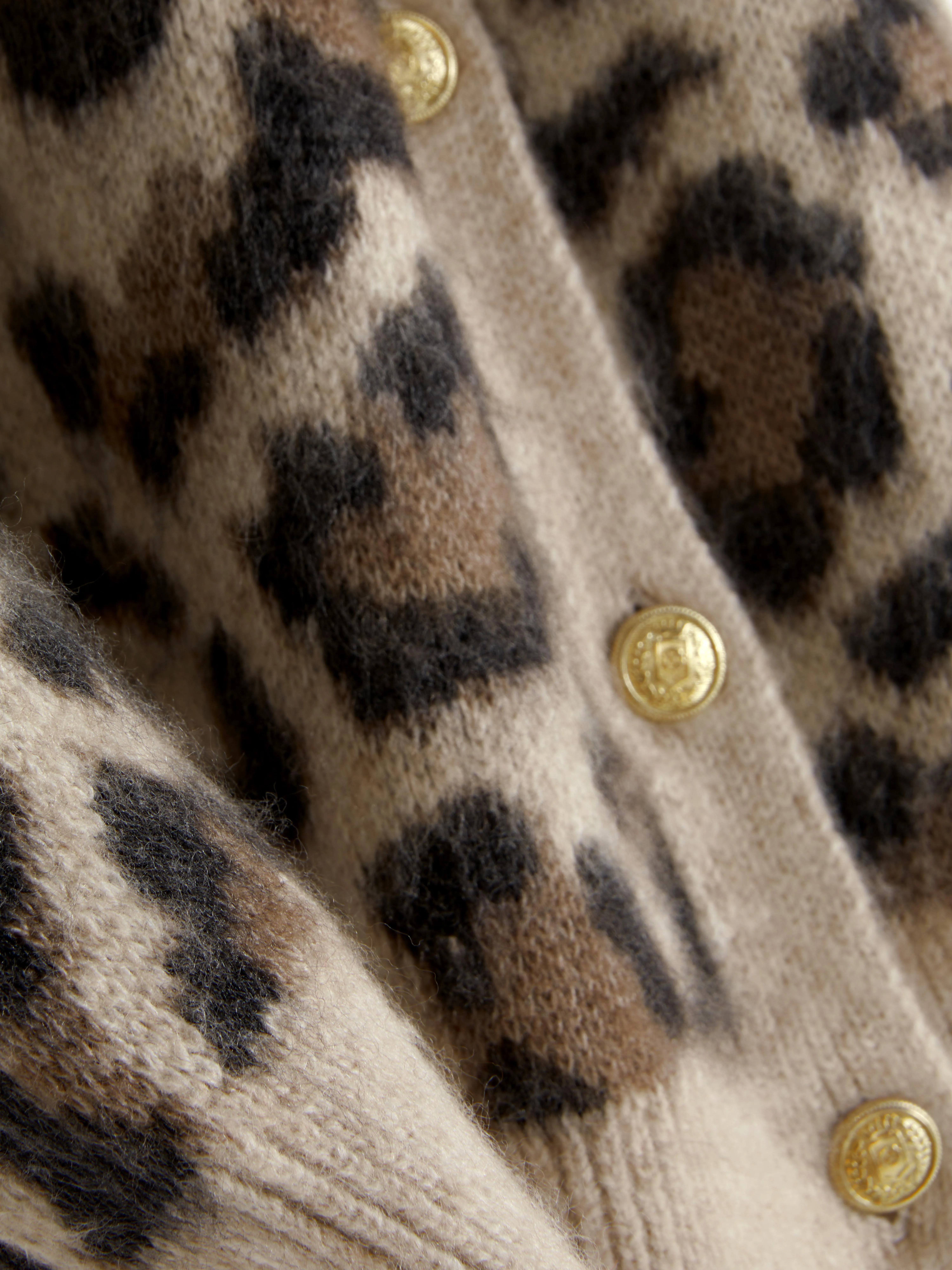 Cardigan girocollo con stampa leopardata