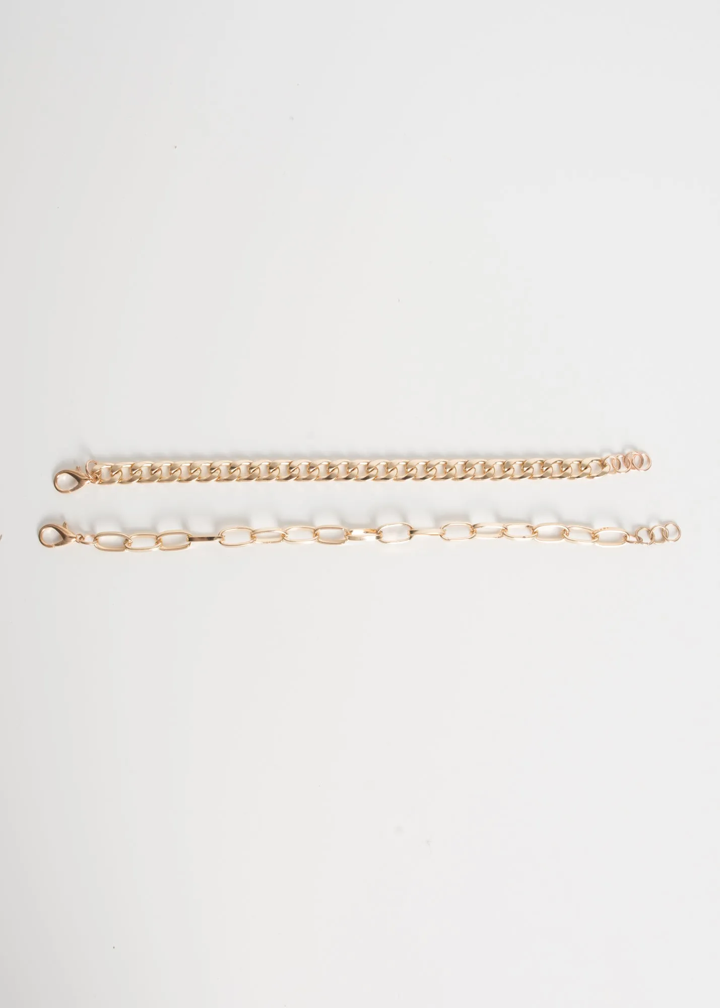 Confezione di bracciali a maglie