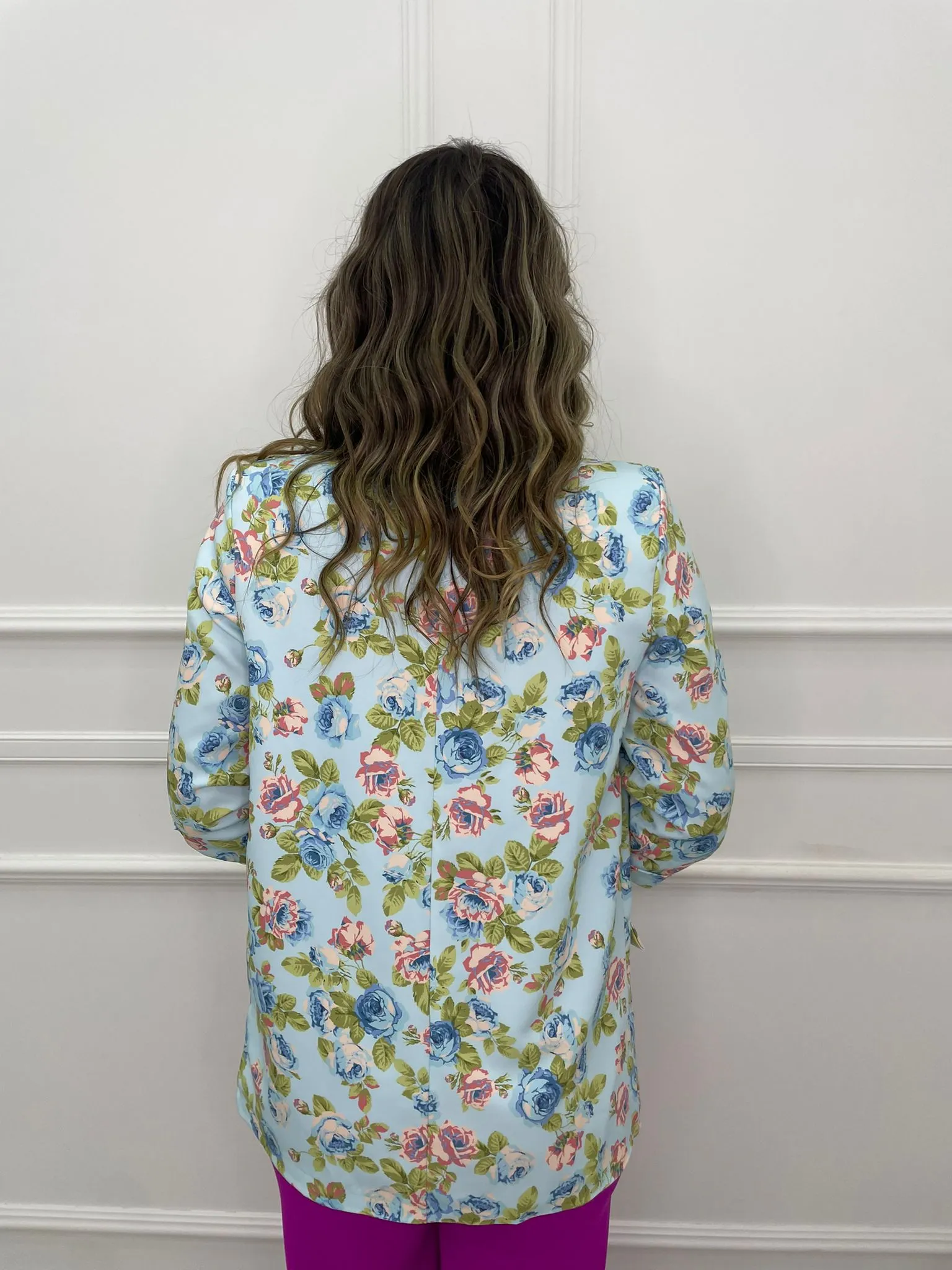 Giacca a fiori con manica arricciata