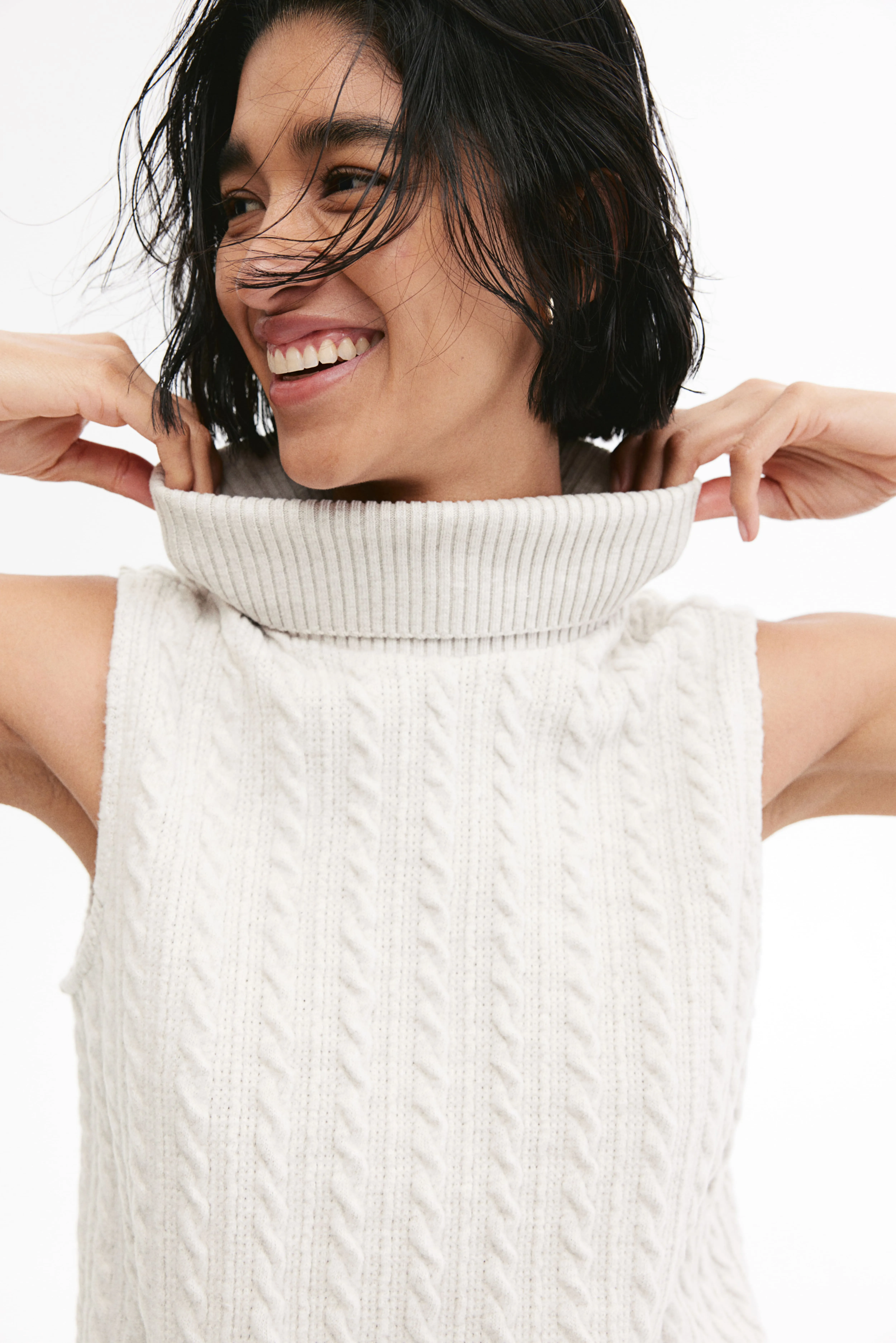 Gilet con collo alto