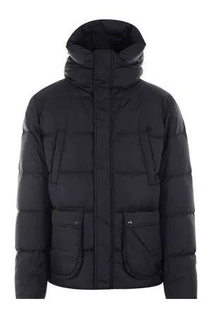 HERNO Abbigliamento,Giubbotti Piumino in nylon nero 