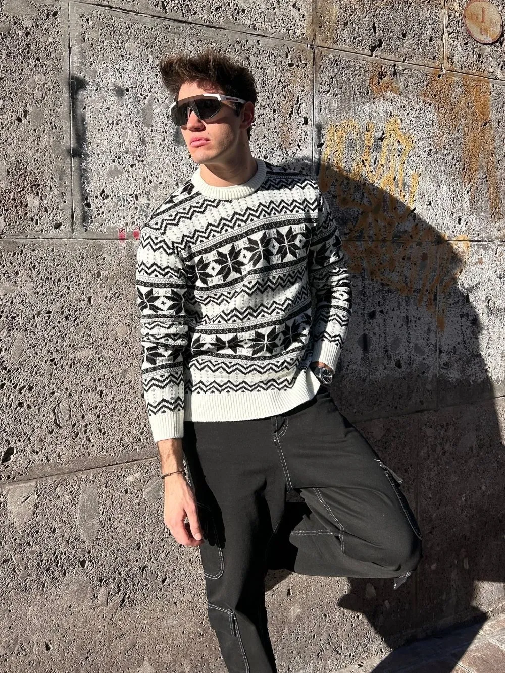 Maglione natalizio con fiocchi