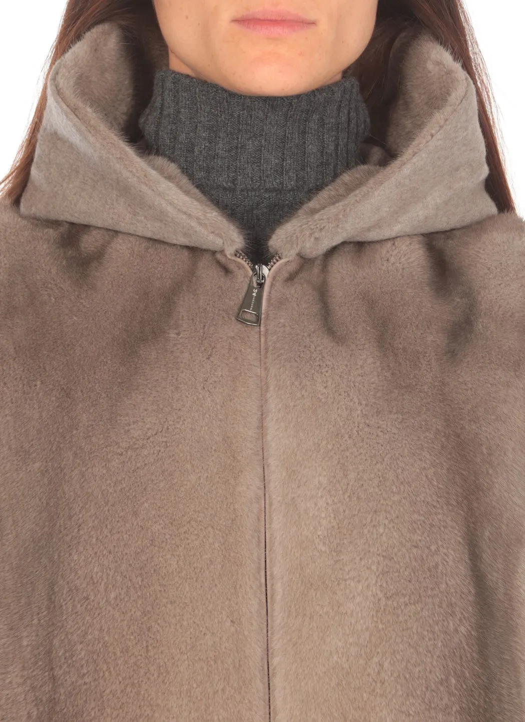  Manzoni 24 Gilet in visone 