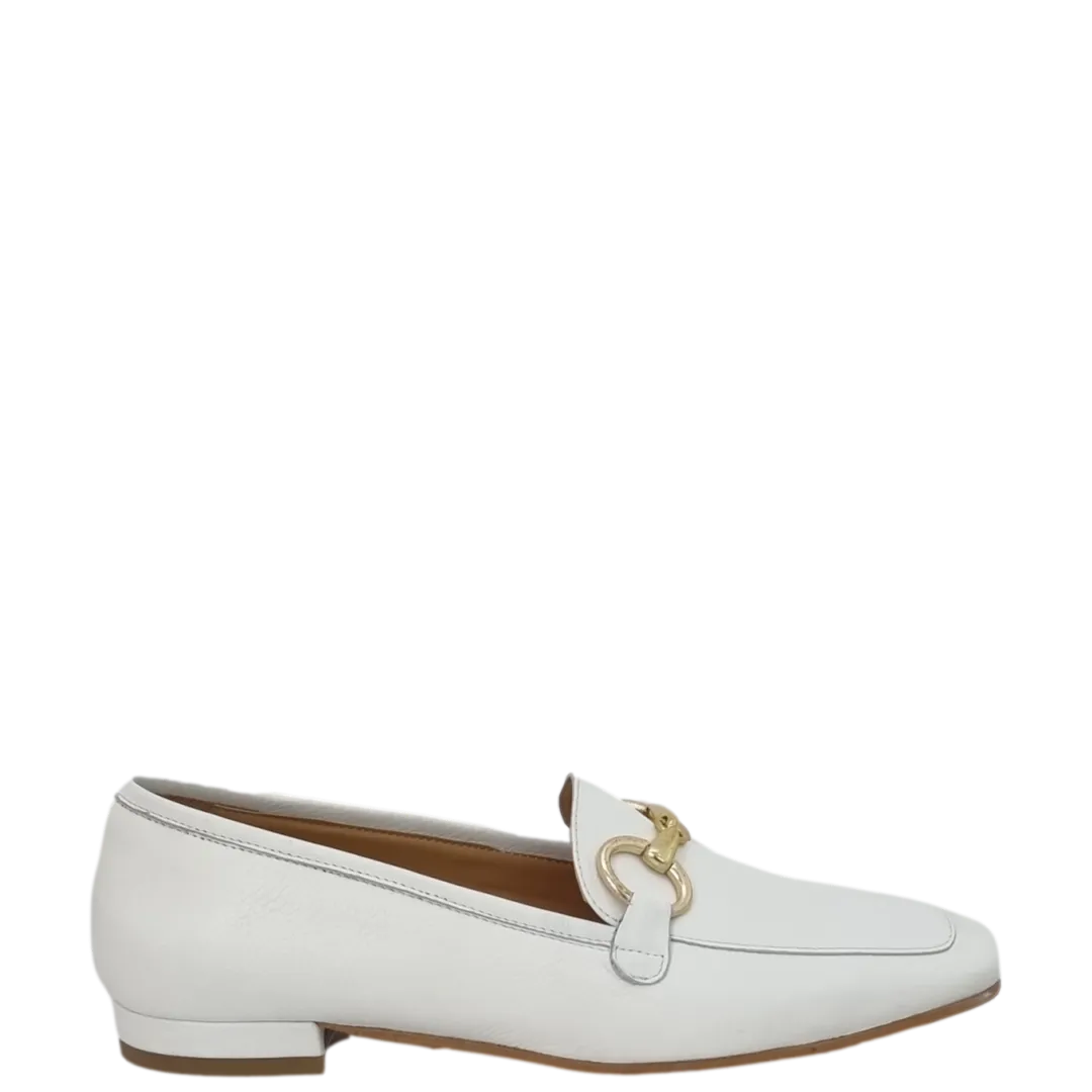 Mocassini con accessorio vera pelle bianco