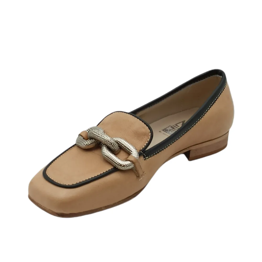Mocassini Donna in pelle nude con morsetto argento King of Hearts