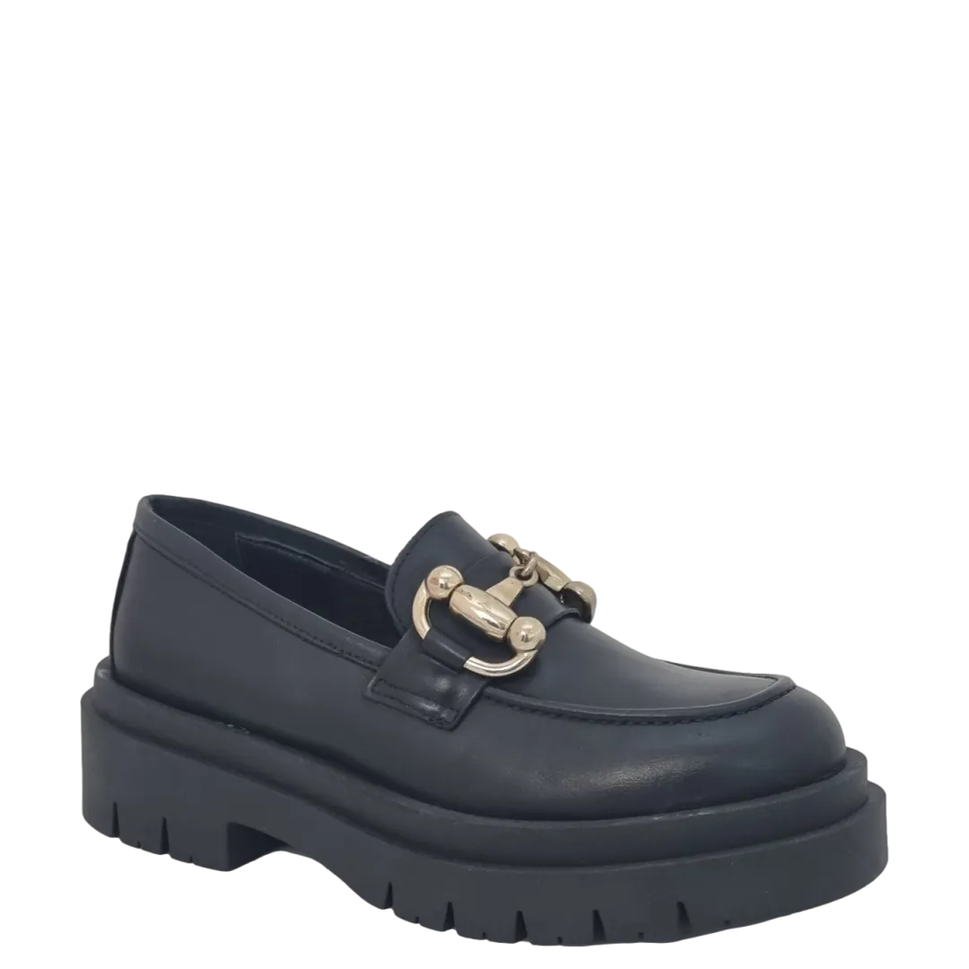 Mocassini pelle nero con accessorio oro suola alta F/W