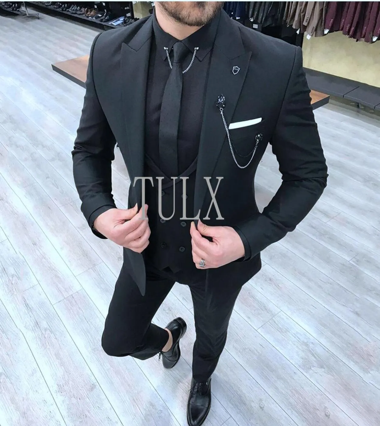 Nuovi abiti maschili 2023 Slim Fit Risvolto con visiera One Button 3 pezzi Wedding Groom Wear Blazer giacca  pantaloni  gilet