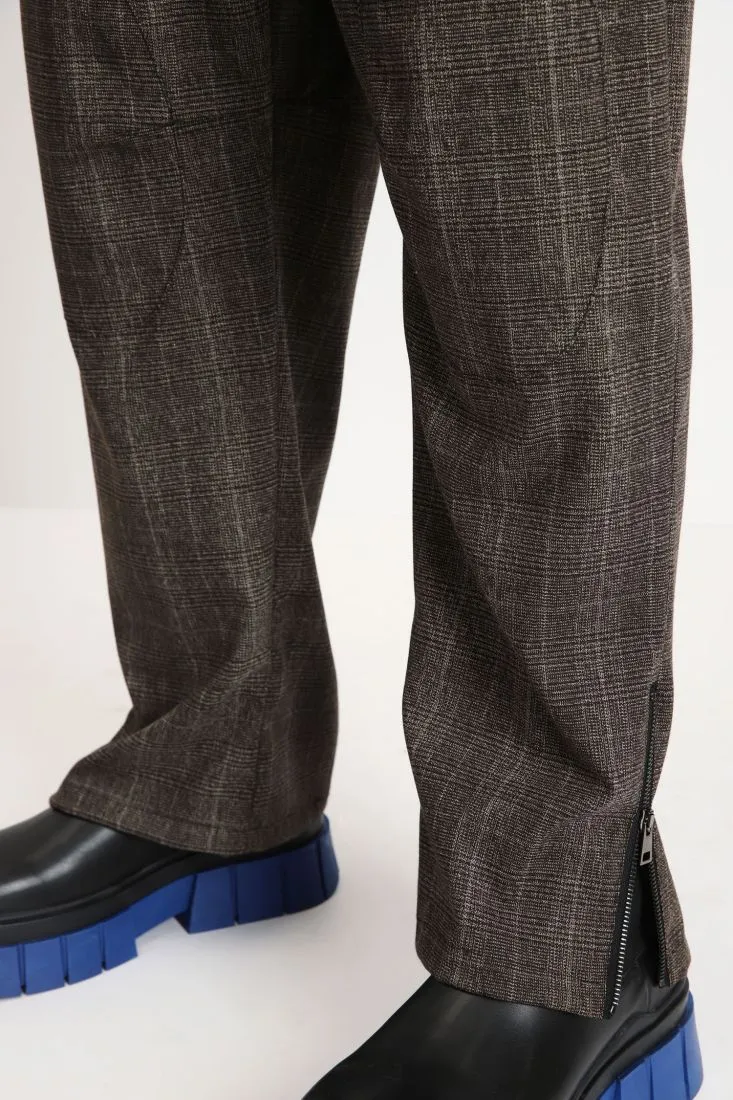 Pantaloni baggy con tasche e dettaglio zip
