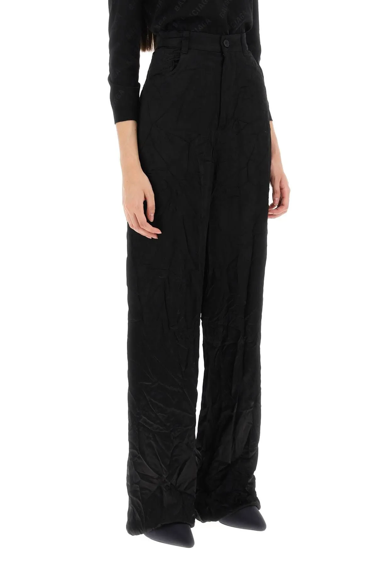 PANTALONI IN RASO CON EFFETTO STROPICCIATO