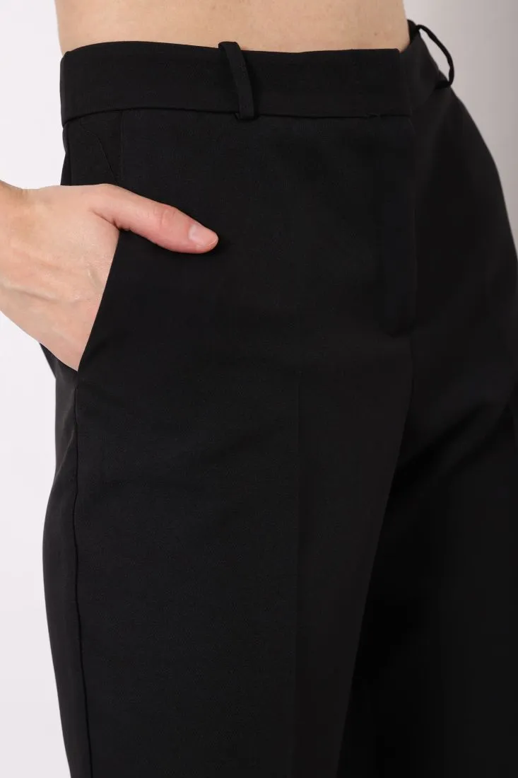 Pantaloni slim-fit con piega stirata