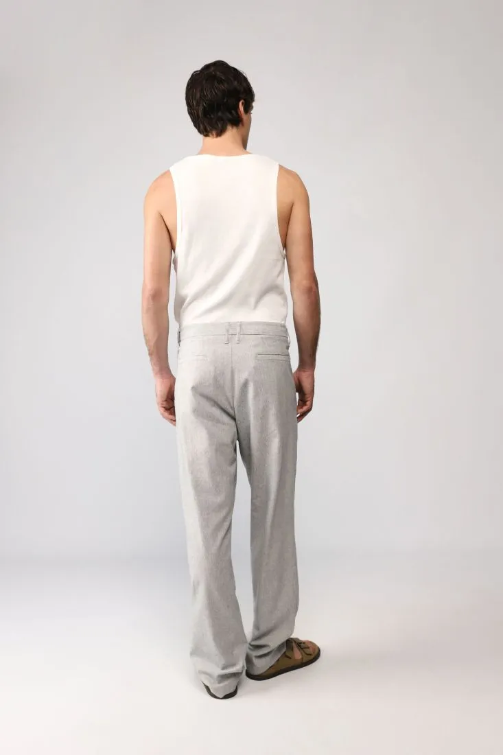 Pantaloni straight a righe con pinces e piega stirata