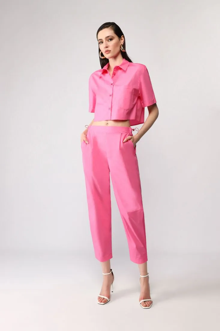 Pantaloni straight monocolour con coulisse e pinces