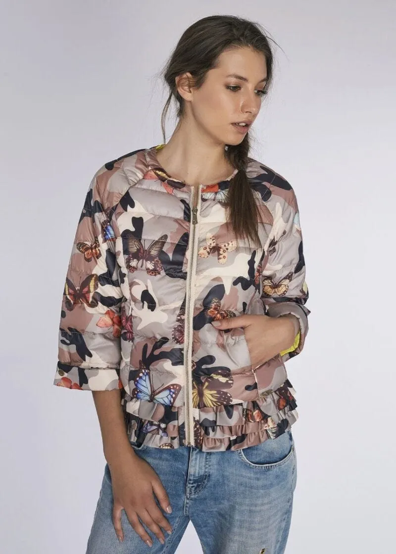 Piumino leggero con rouches