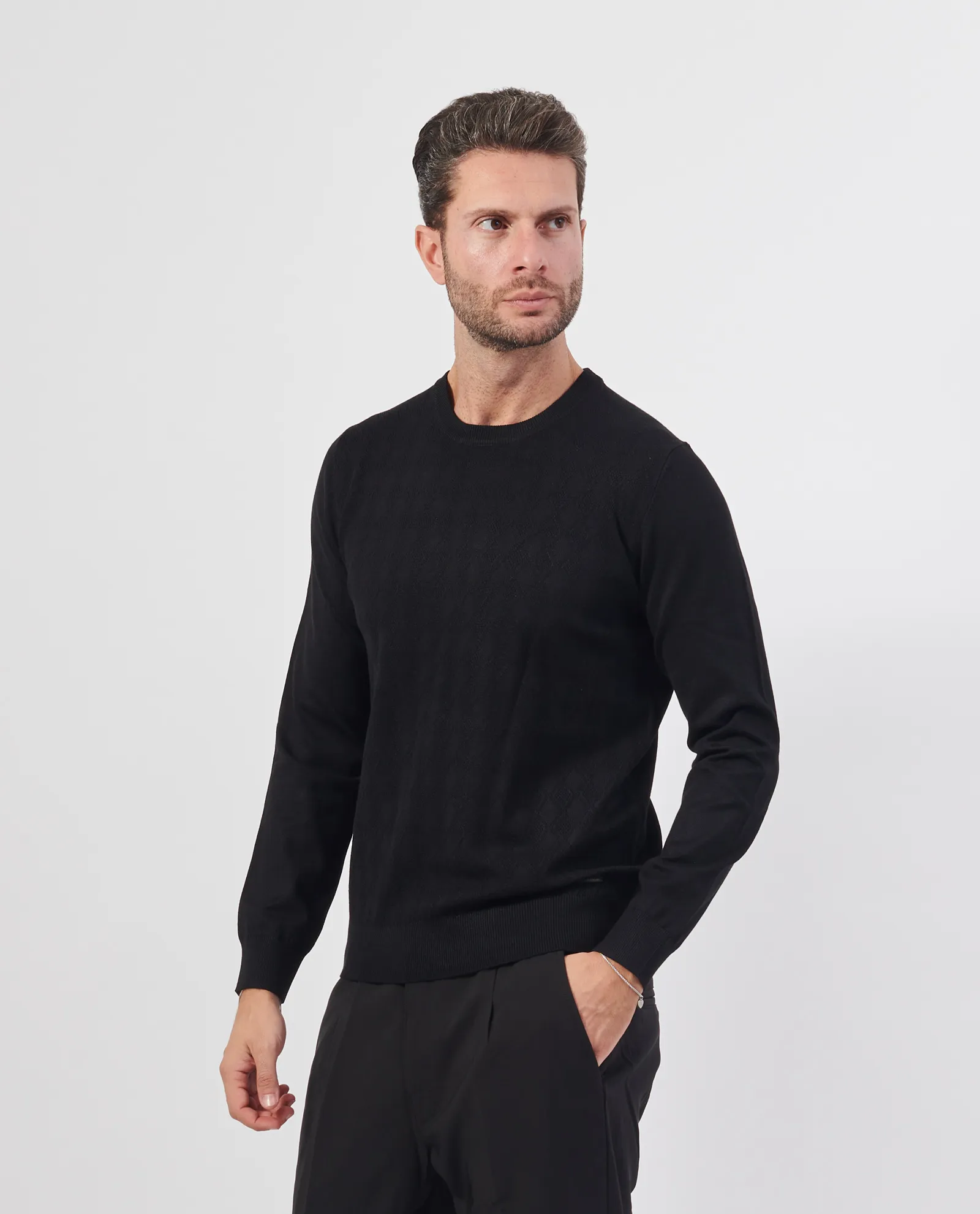 SETTE/MEZZO      Maglione girocollo SetteMezzo con rombi ricamati
