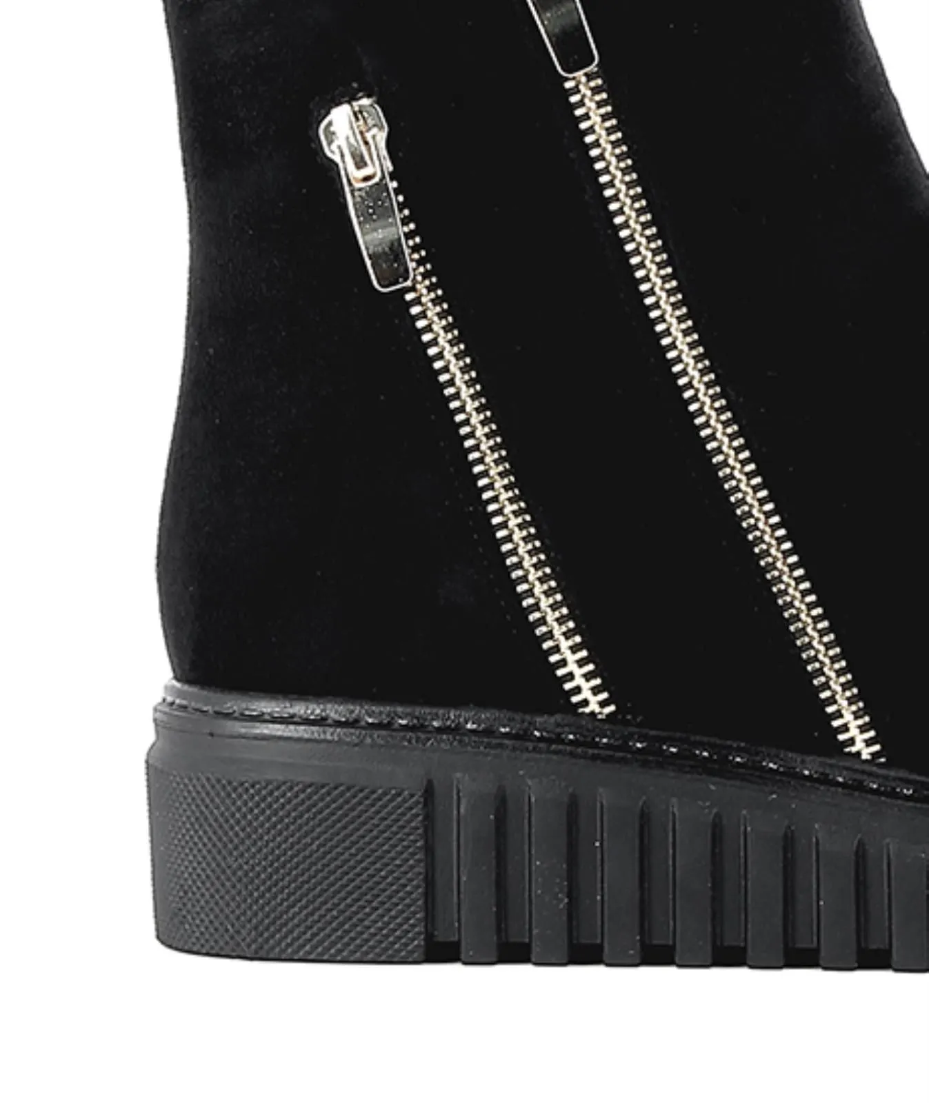Stivaletti bassi neri con zip