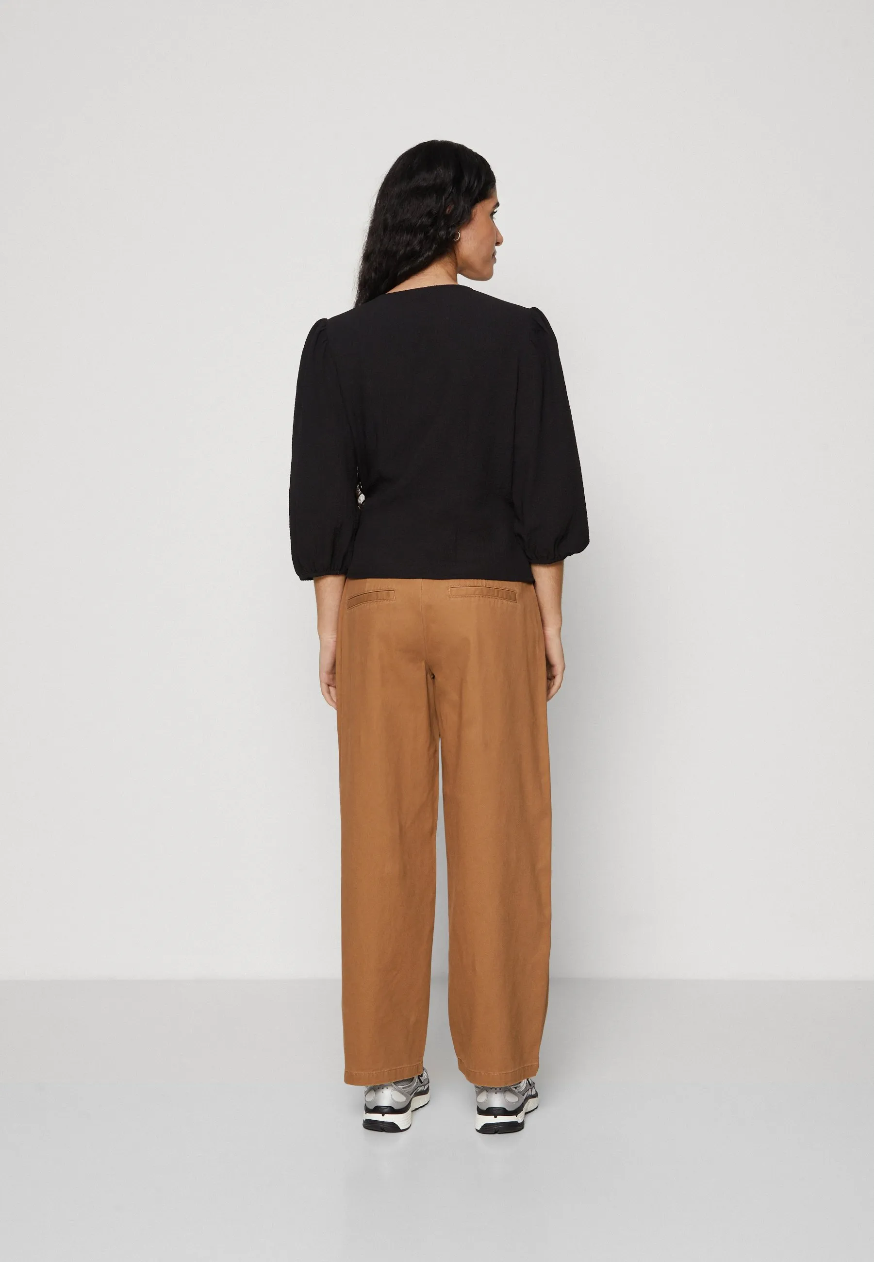 VMPEPPER AYA WRAP - Camicetta