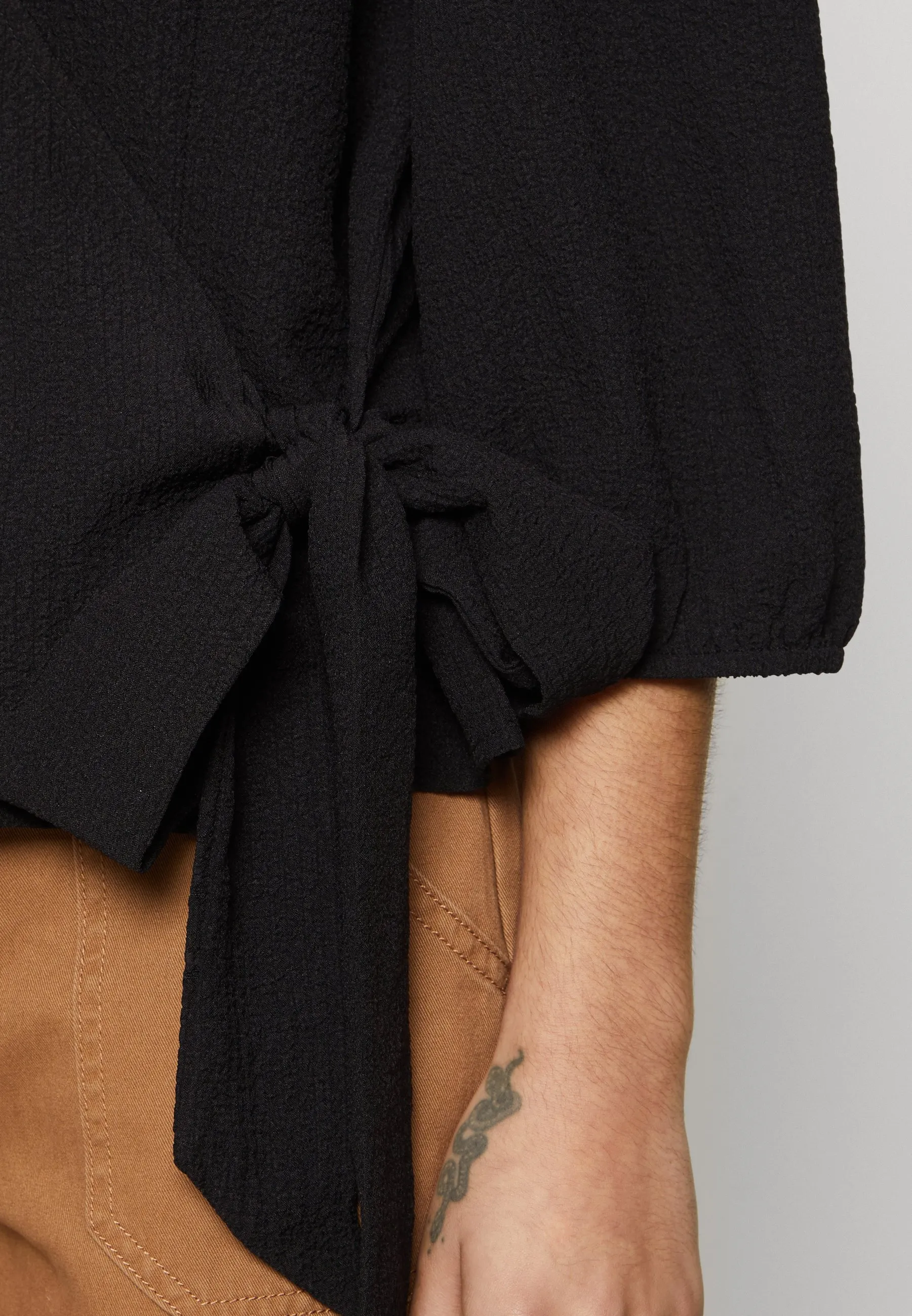 VMPEPPER AYA WRAP - Camicetta